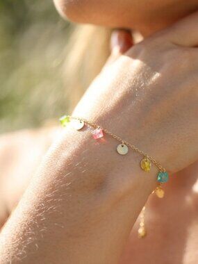 "Trendy Handmade Bracelet – A Stylish Gift for Women & Girls, MAR092064